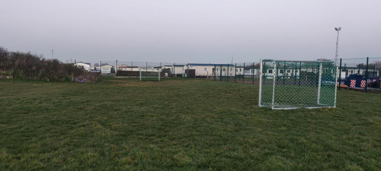 Przytulny Domek Holenderski Z Podgrzewanym Odkrytym Basenem Do Dyspozycji Gosci De Haan Εξωτερικό φωτογραφία
